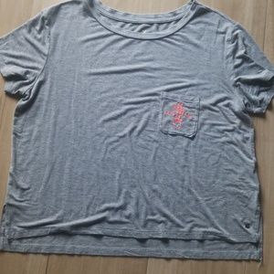 Hug me cactus pocket tee